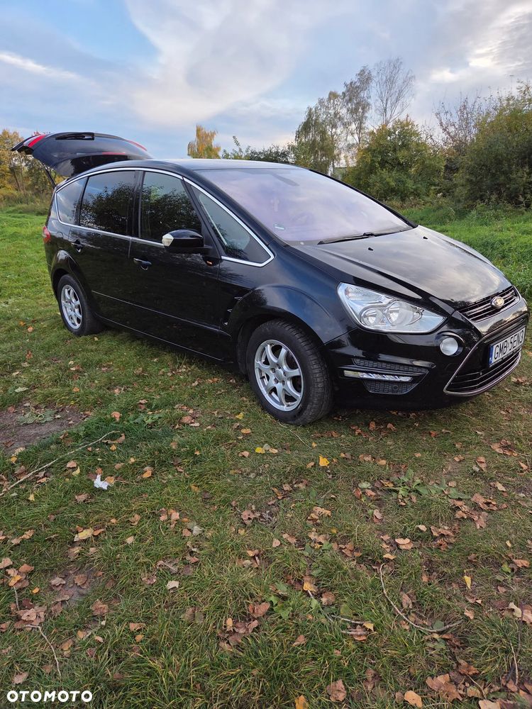Ford S-Max - 14