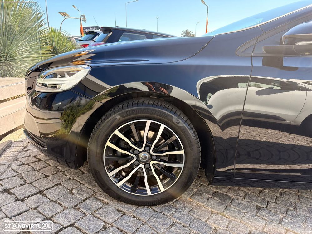 Volvo V40 2.0 D2 Inscription - 13