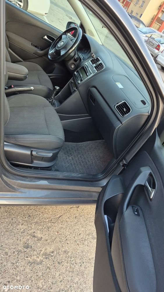 Volkswagen Polo 1.2 TSI Highline - 6