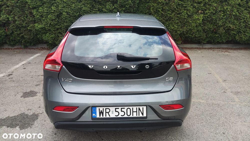 Volvo V40 D2 Drive-E Momentum - 15
