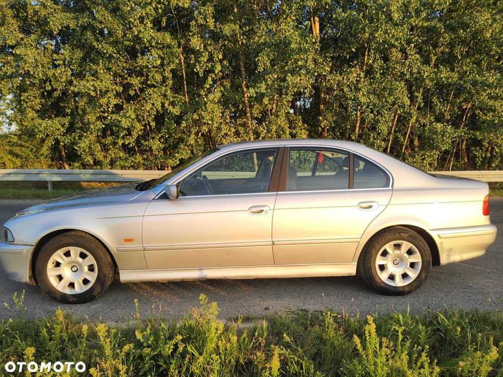 BMW Seria 5 520d - 20