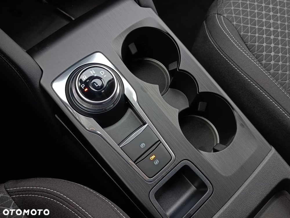 Ford Kuga 1.5 EcoBoost FWD Titanium - 25