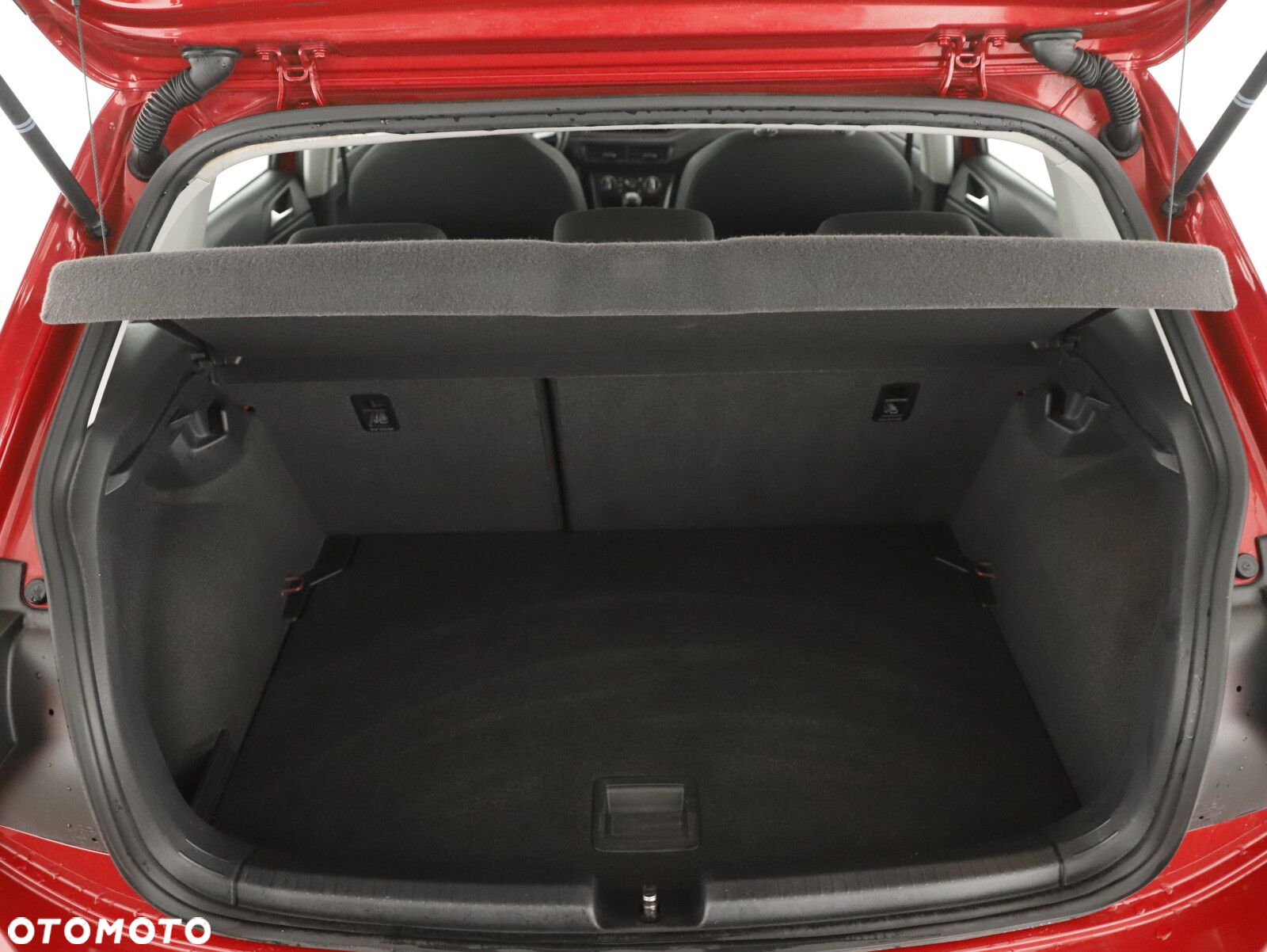 Volkswagen Polo - 26