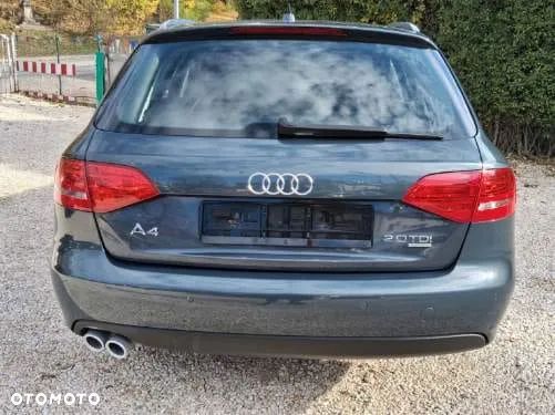 Audi A4 Avant 2.0 TDI Quattro - 8