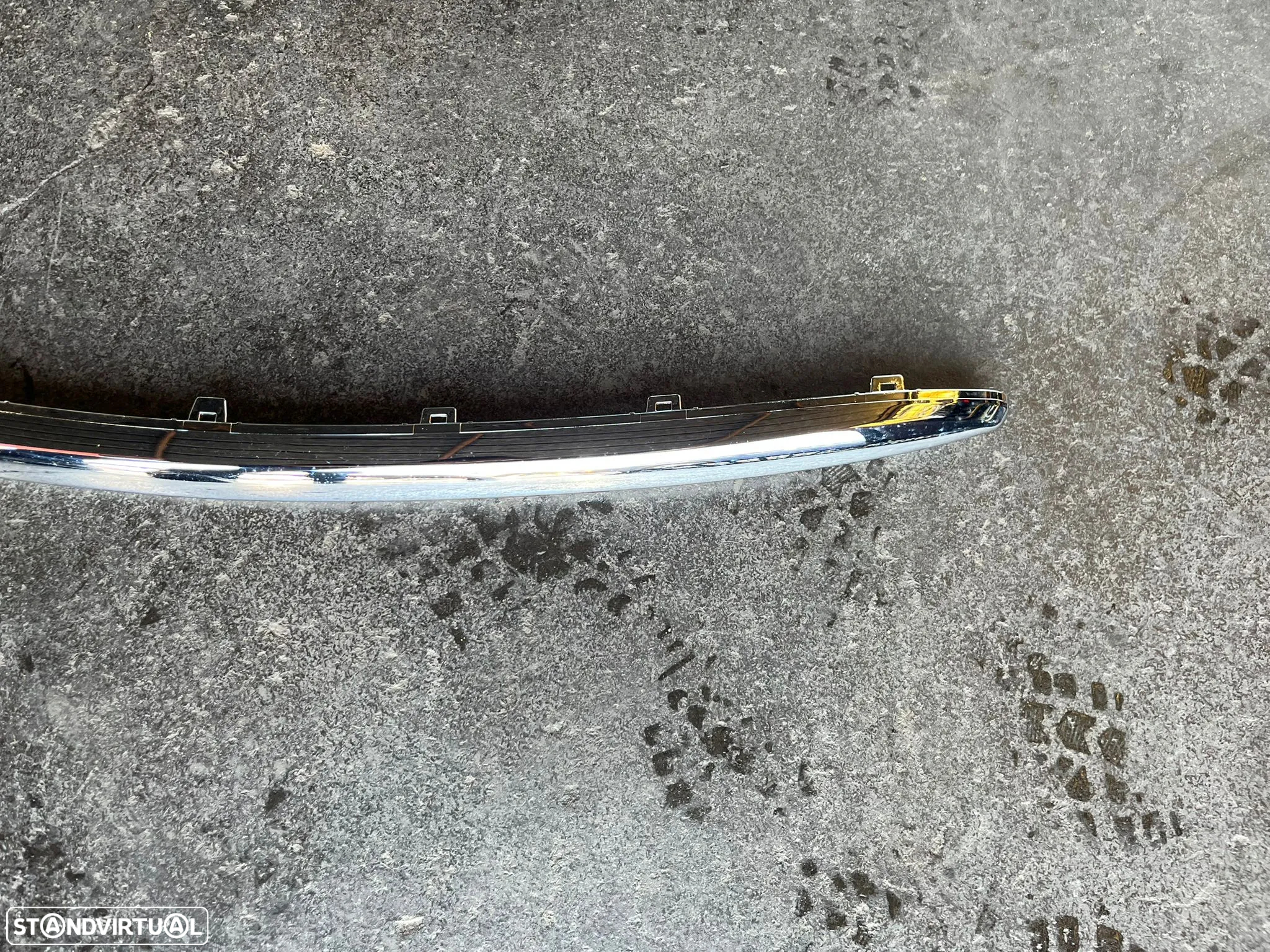 TOYOTA AURIS E18 FRISO PARA CHOQUES FRENTE - FR040 - 3