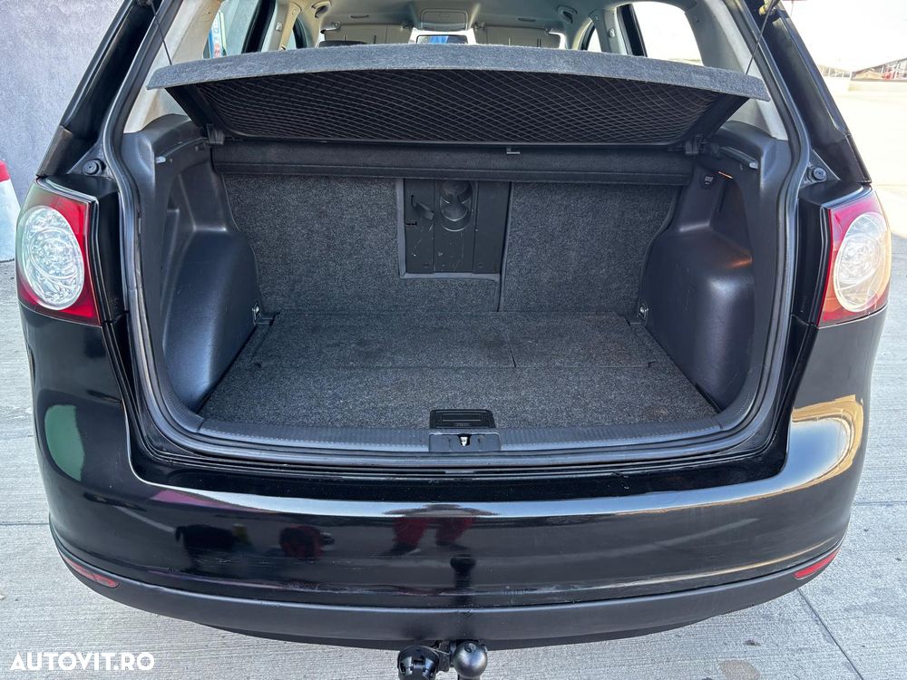 Volkswagen Golf Plus - 10