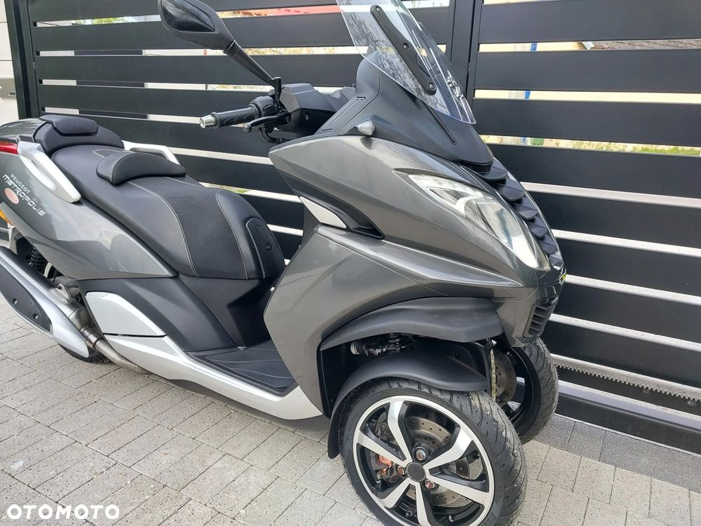 Peugeot Metropolis - 5