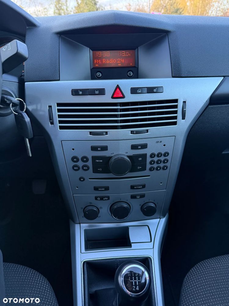 Opel Astra - 11