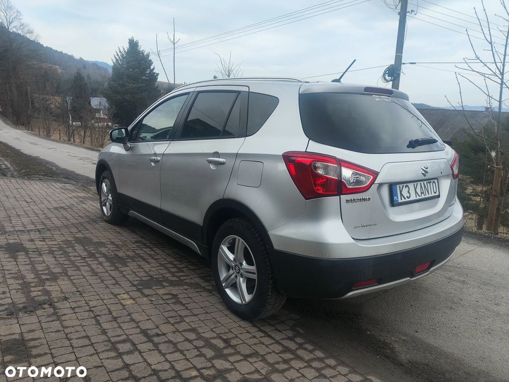 Suzuki SX4 S-Cross 1.6 VVT CVT 4x4 Comfort - 9
