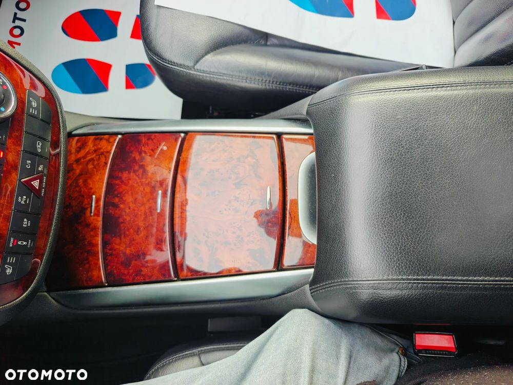 Mercedes-Benz Klasa R 320 CDI 4Matic 7G-TRONIC - 28