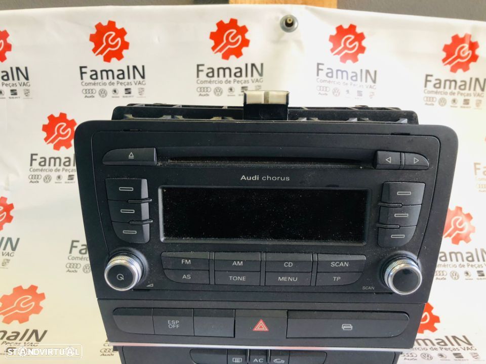 Rádio Audi Chorus - AUDI A3 8P1 FACELIFT 2010 - 1