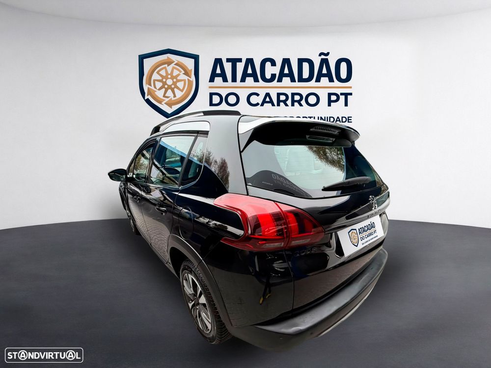 Peugeot 2008 1.2 PureTech Allure - 32