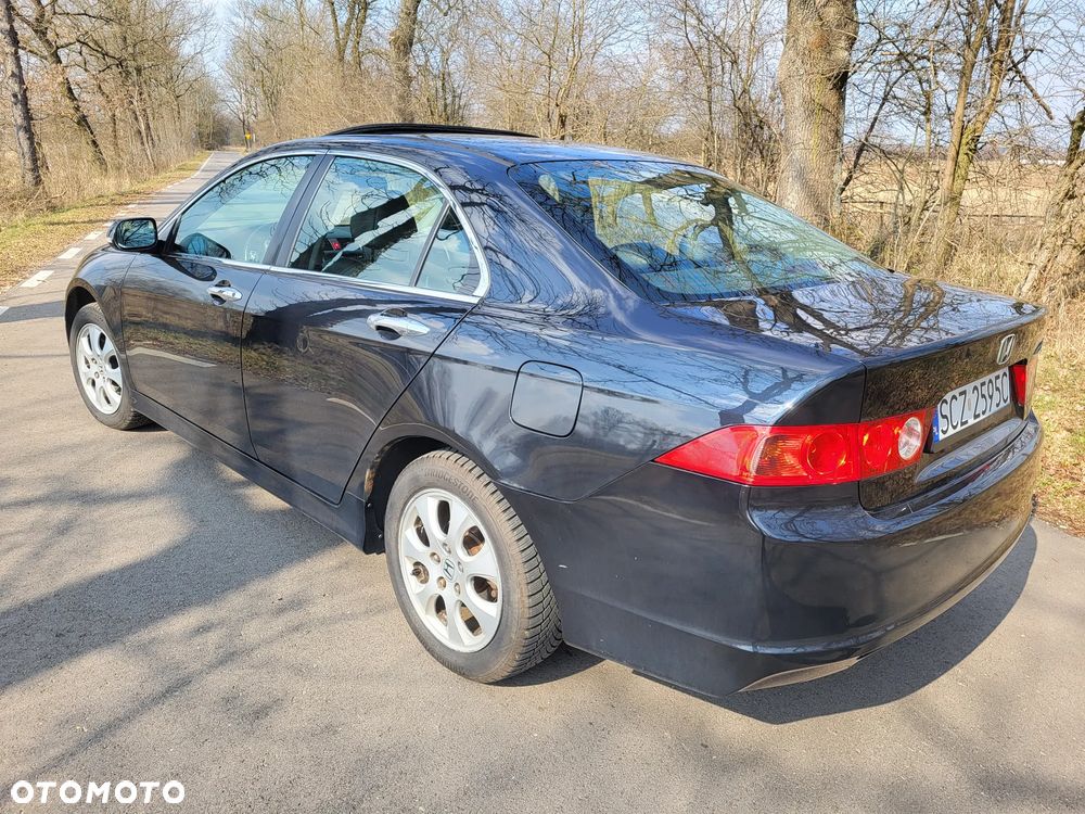 Honda Accord 2.0 Executive - 4