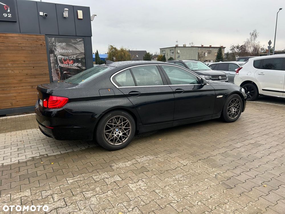 BMW Seria 5 530d Modern Line - 4