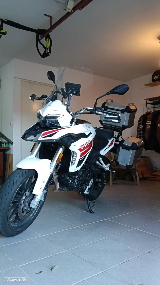 Benelli TRK 251 - 20