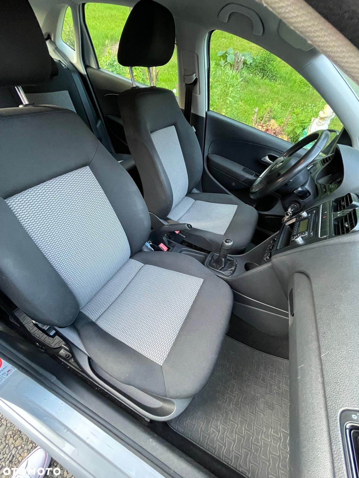 Volkswagen Polo 1.6 TDI DPF Comfortline - 9