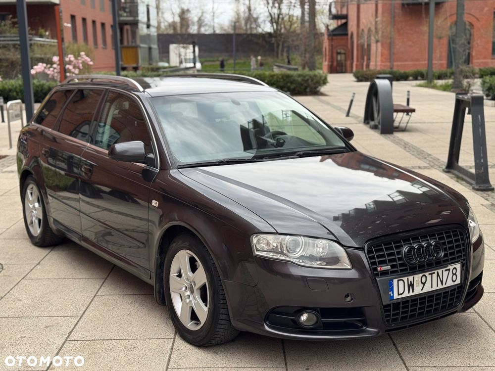 Audi A4 Avant - 1