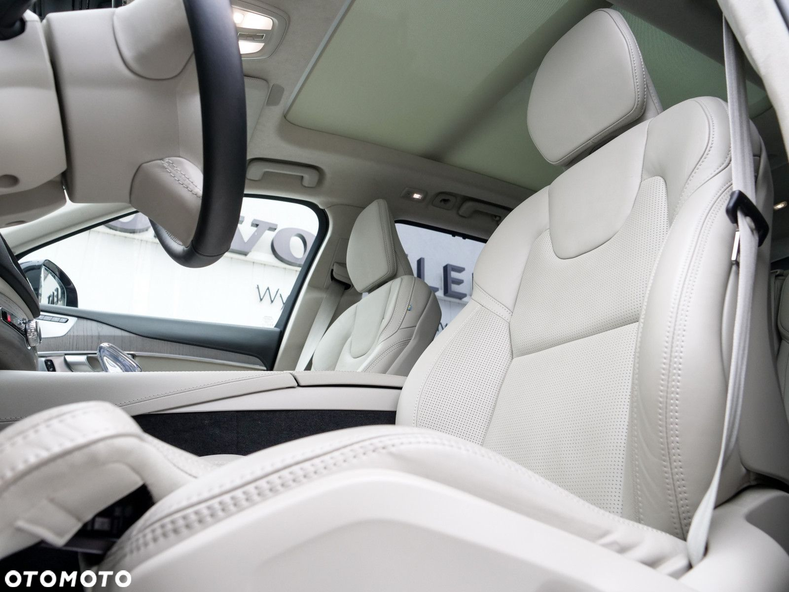 Volvo XC 90 - 12