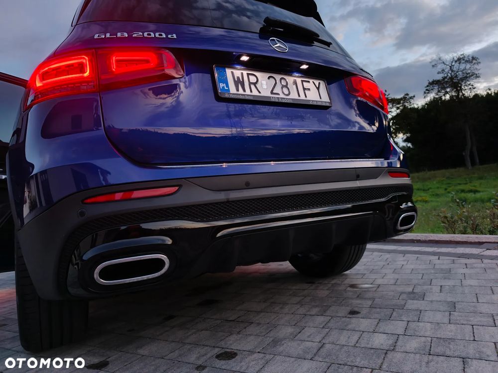 Mercedes-Benz GLB 200 d AMG Line 8G-DCT - 29
