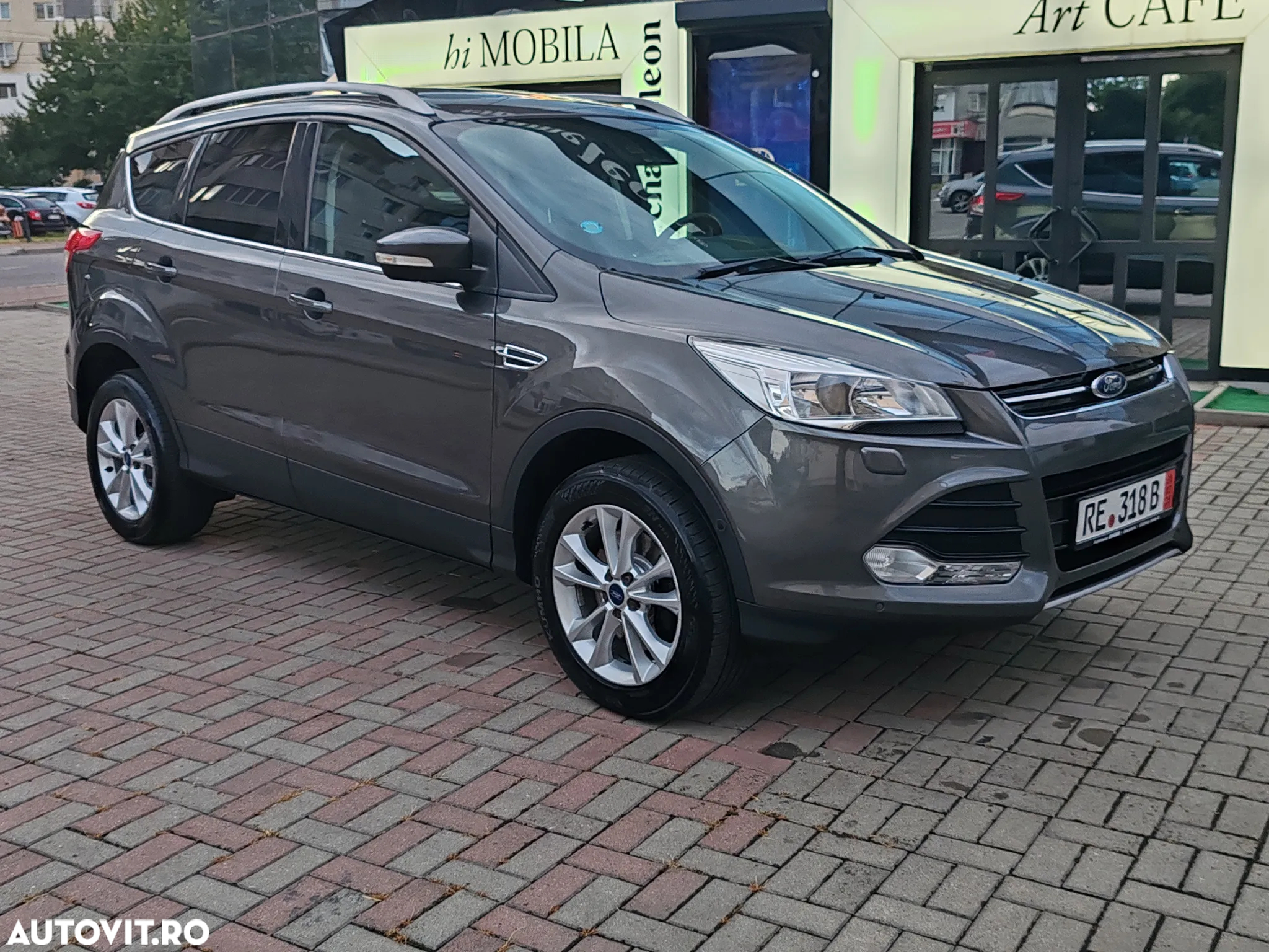Ford Kuga - 27