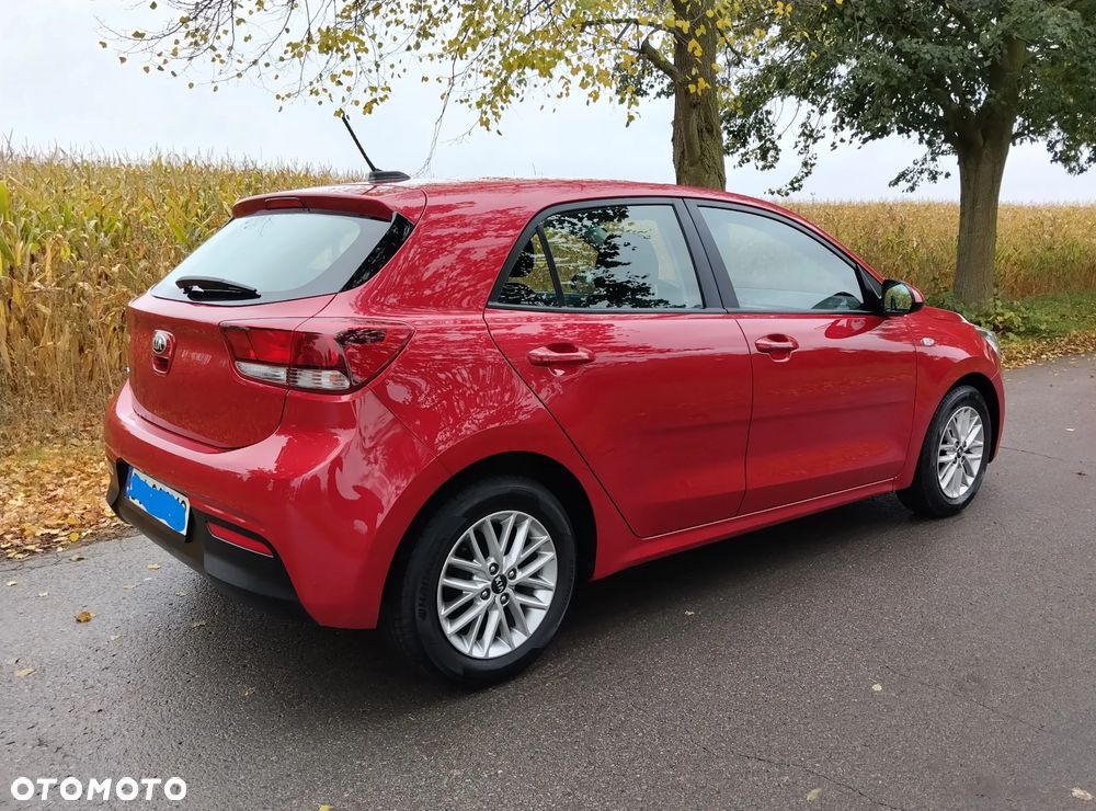 Kia Rio 2018 photo 4