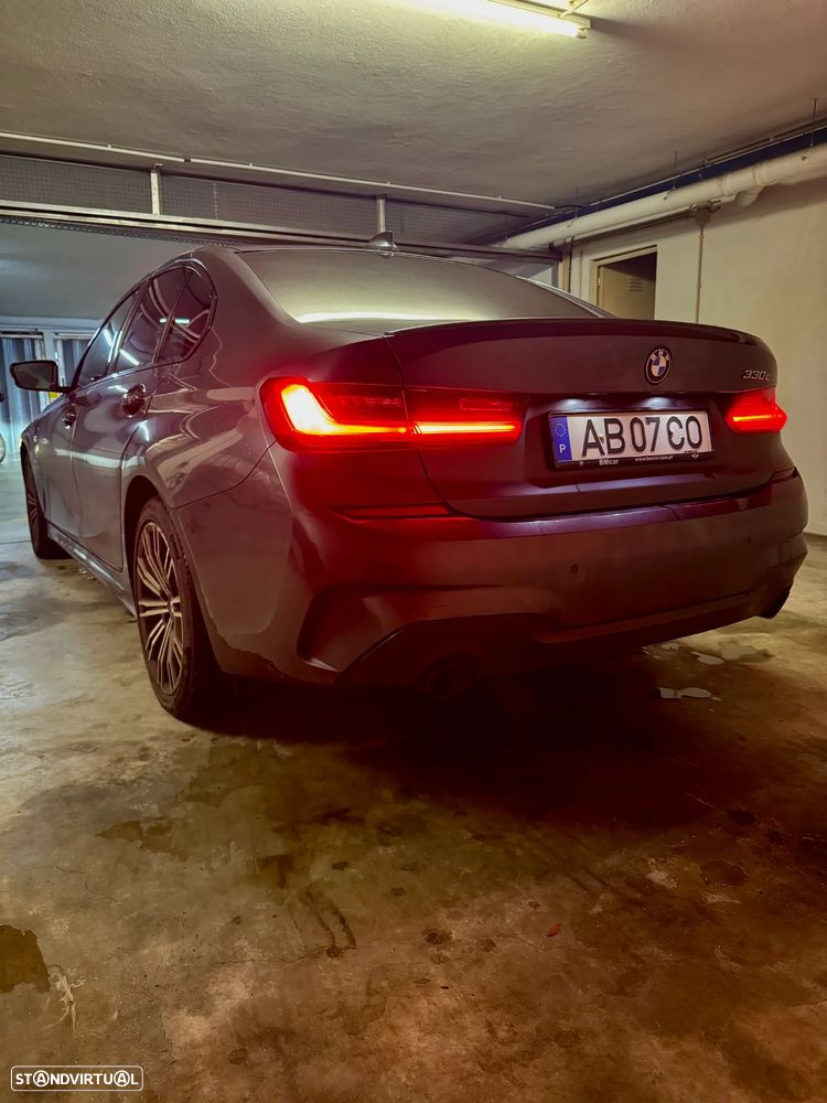 BMW 330 e Pack M Auto - 8