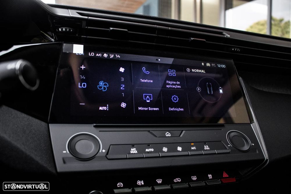 Peugeot e-308 156 Allure - 41