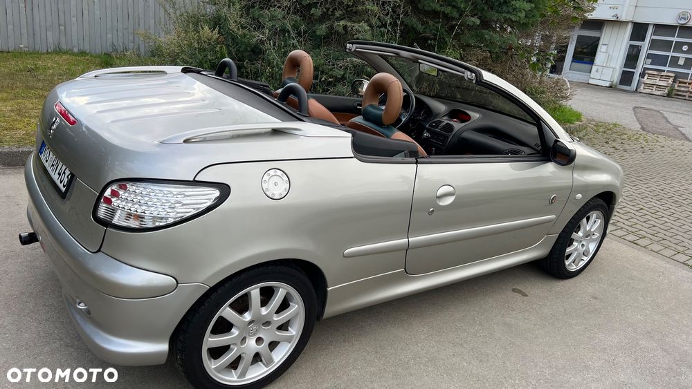 Peugeot 206 CC 135 Roland Garros - 37