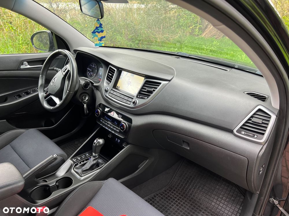 Hyundai Tucson blue 1.7 CRDi 2WD DCT Style - 12