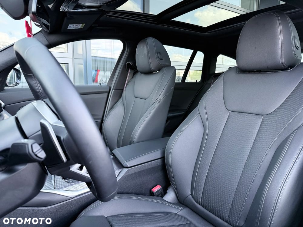 BMW Seria 3 320d xDrive M Sport - 30