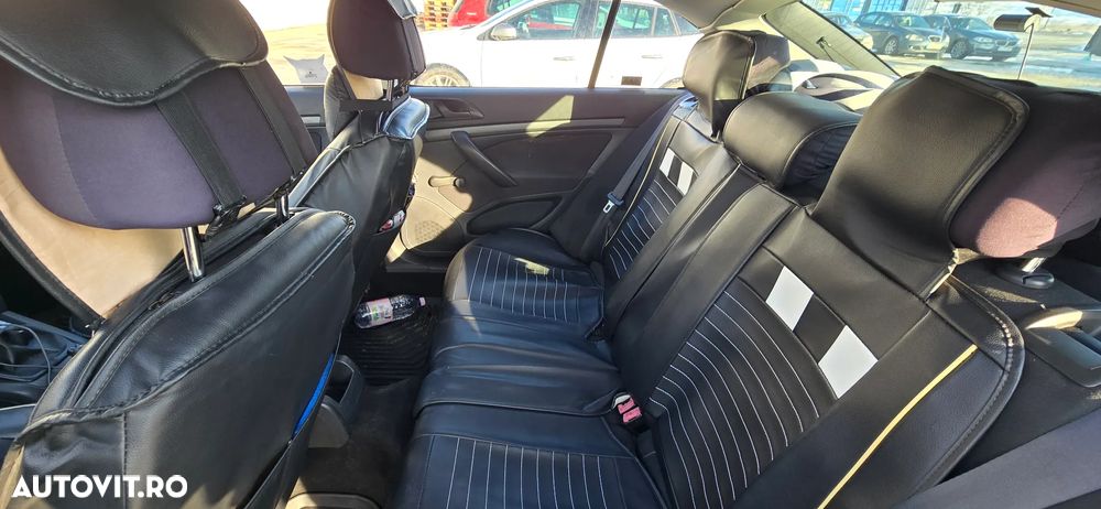 Skoda Octavia 1.4 Classic - 10