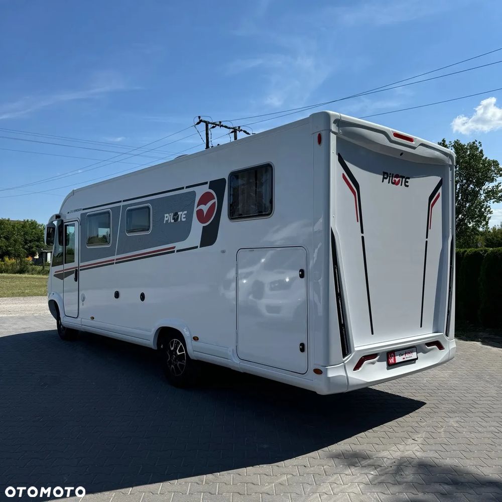 PILOTE G740 FGJ Expression - 7