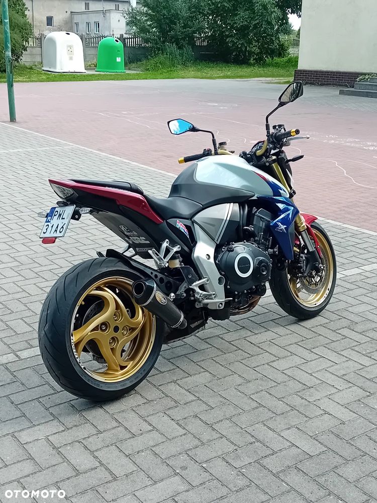 Honda CB - 4