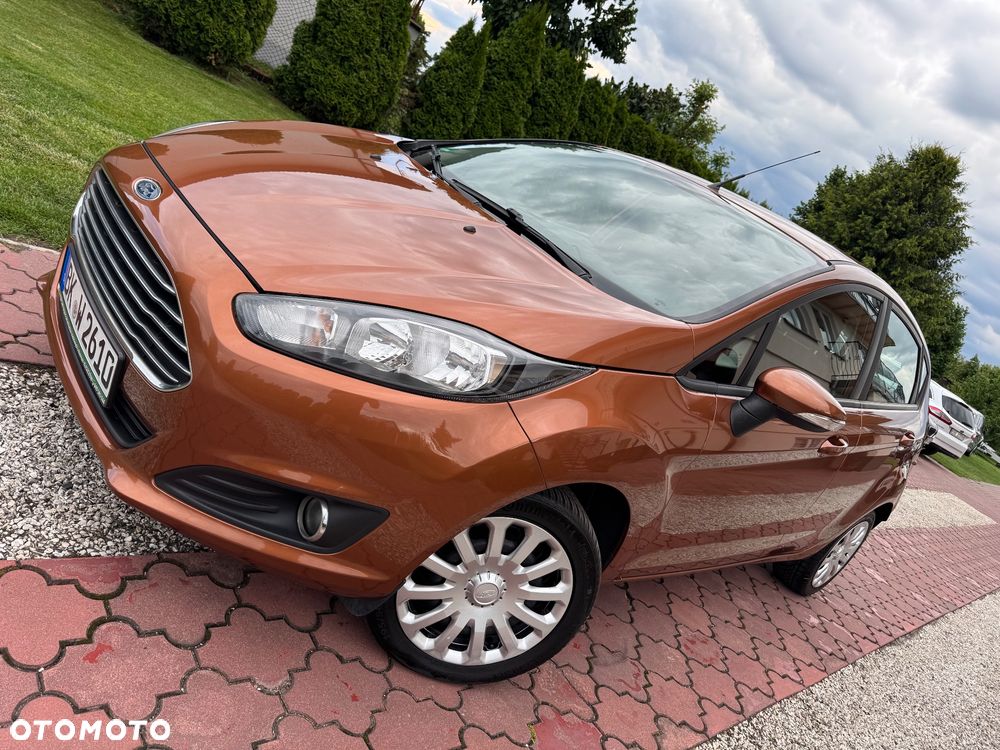 Ford Fiesta 1.0 Celebration - 1