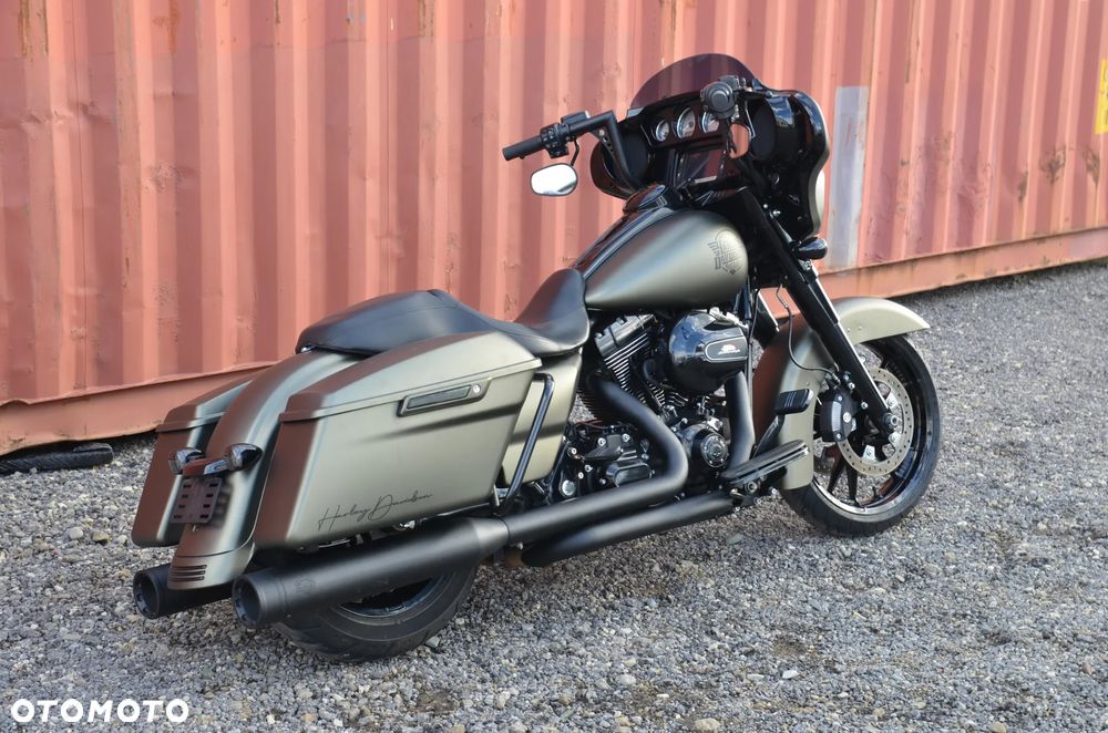 Harley-Davidson Touring Street Glide - 1