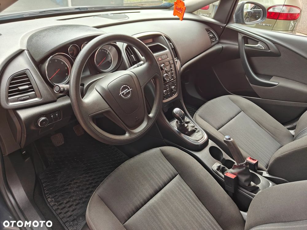 Opel Astra 1.6 CDTI Cosmo - 14