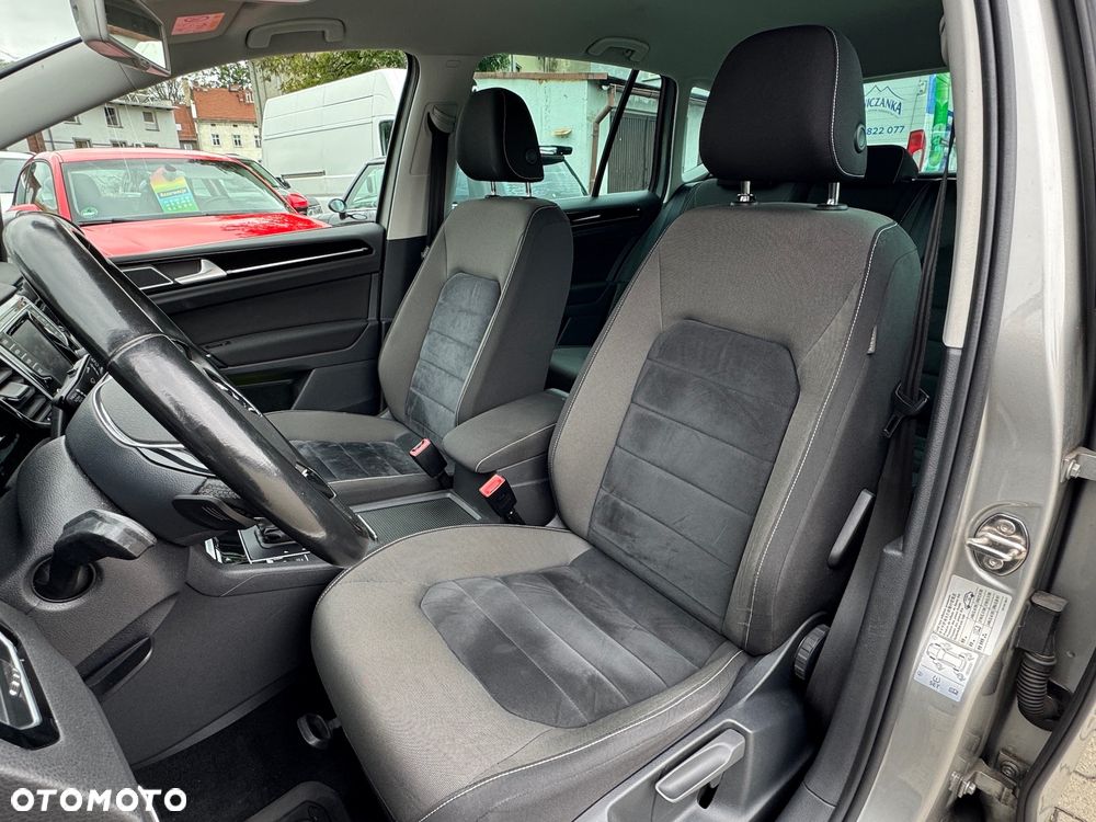 Volkswagen Golf Sportsvan 1.4 TSI (BlueMotion Technology) DSG Highline - 18