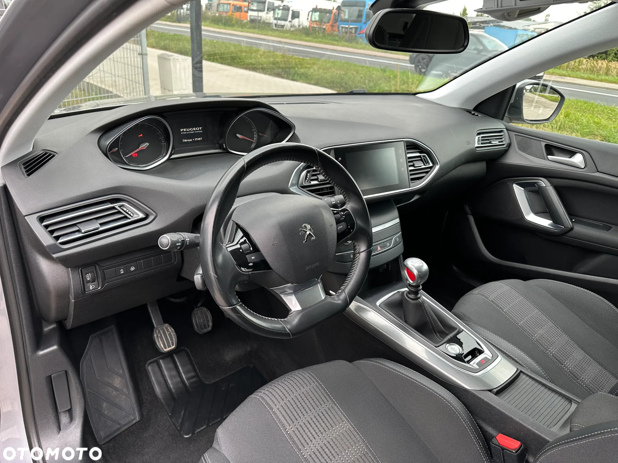 Peugeot 308 - 14