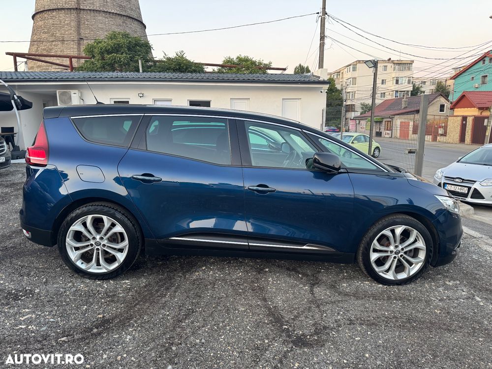 Renault Grand Scenic - 7