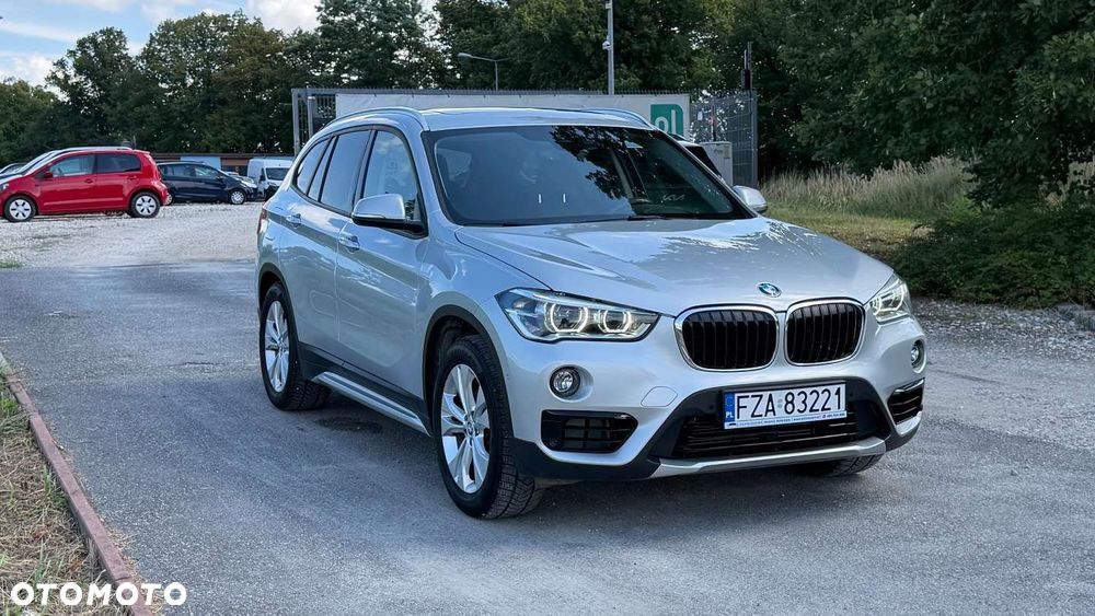 BMW X1 - 8