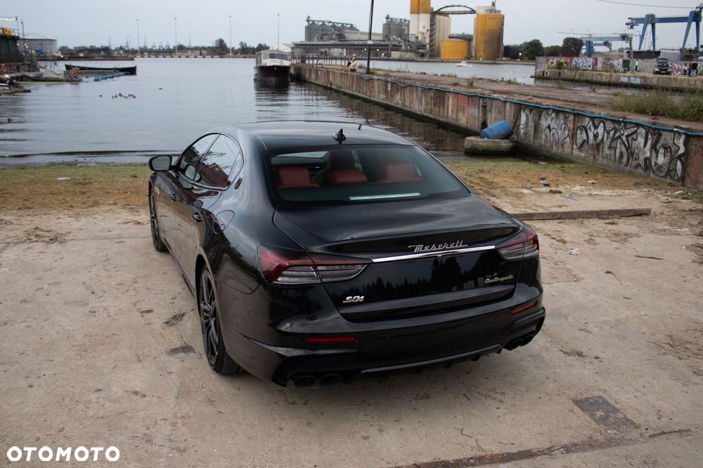 Maserati Quattroporte S Q4 GranSport - 8