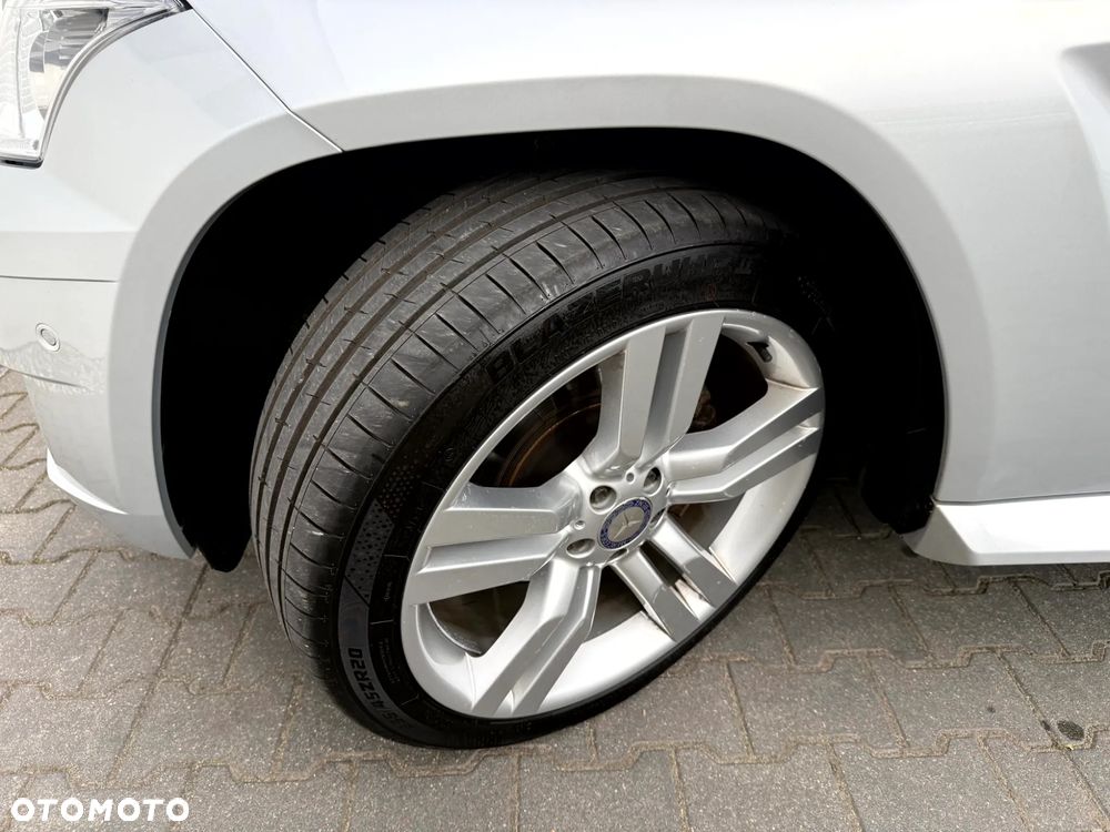 Mercedes-Benz GLK 350 CDI DPF 4Matic 7G-TRONIC SPORT EDITION - 30