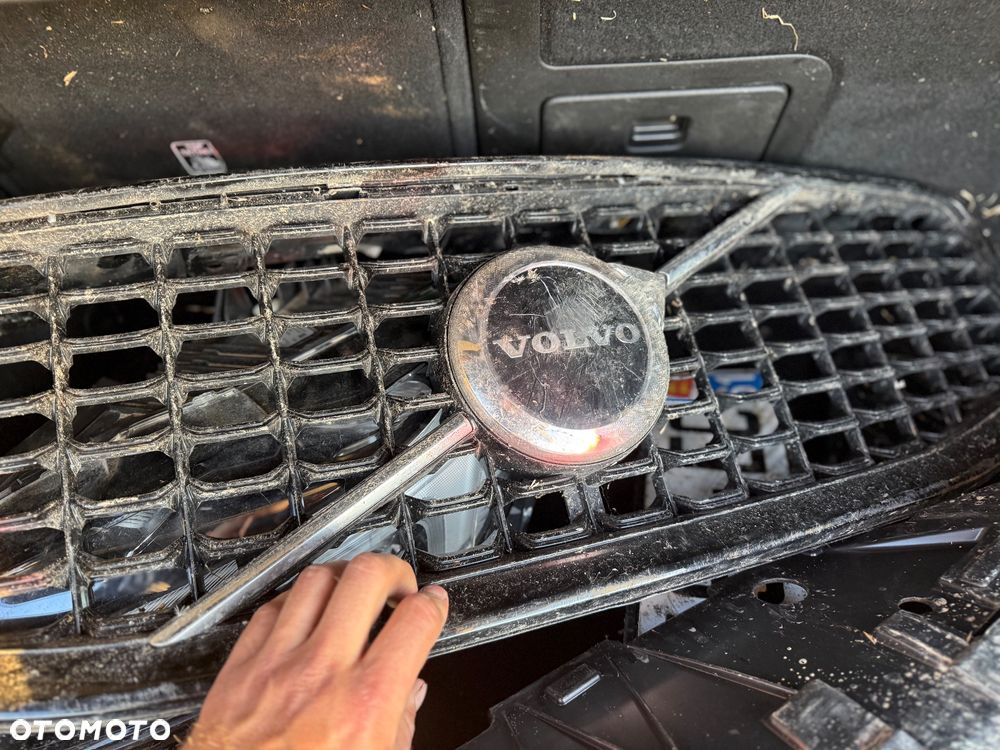 Volvo XC 60 T8 AWD Recharge Plus Black Edition - 25