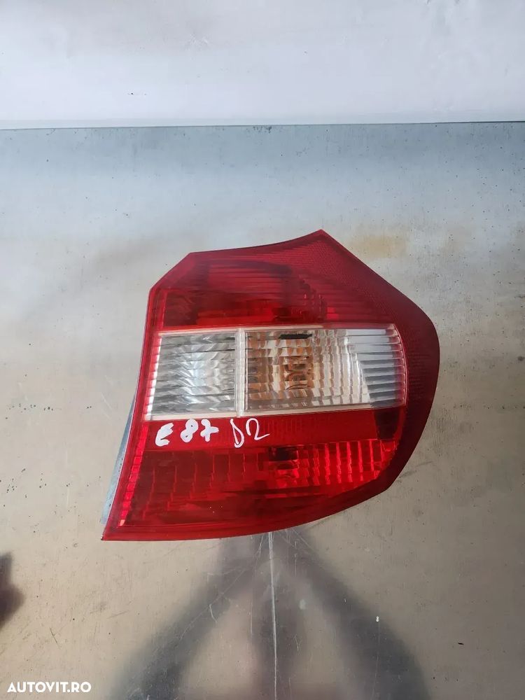 Lampa Stop Tripla Dreapta Bmw Seria 1 E87 - Dezmembrari Arad - 3