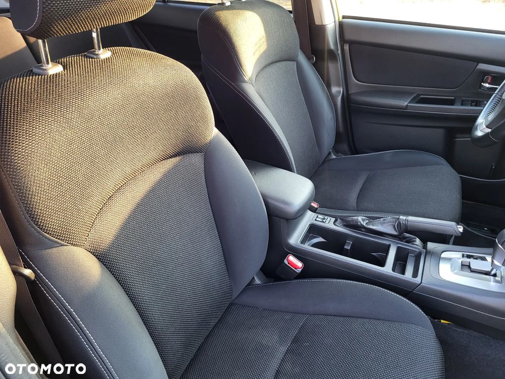 Subaru XV 2.0i Active CVT - 16