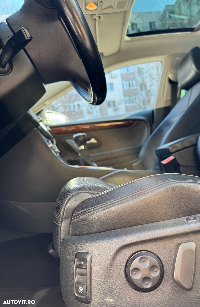 Volkswagen Passat 2.0TDI Highline DPF - 9