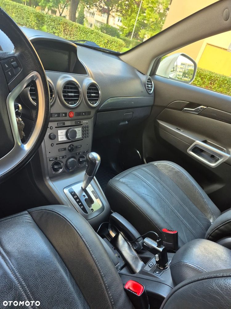 Opel Antara - 14