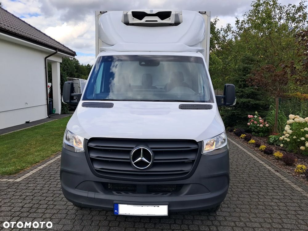 Mercedes-Benz SPRINTER 515 Chłodnia + Winda Salon Polska - 7
