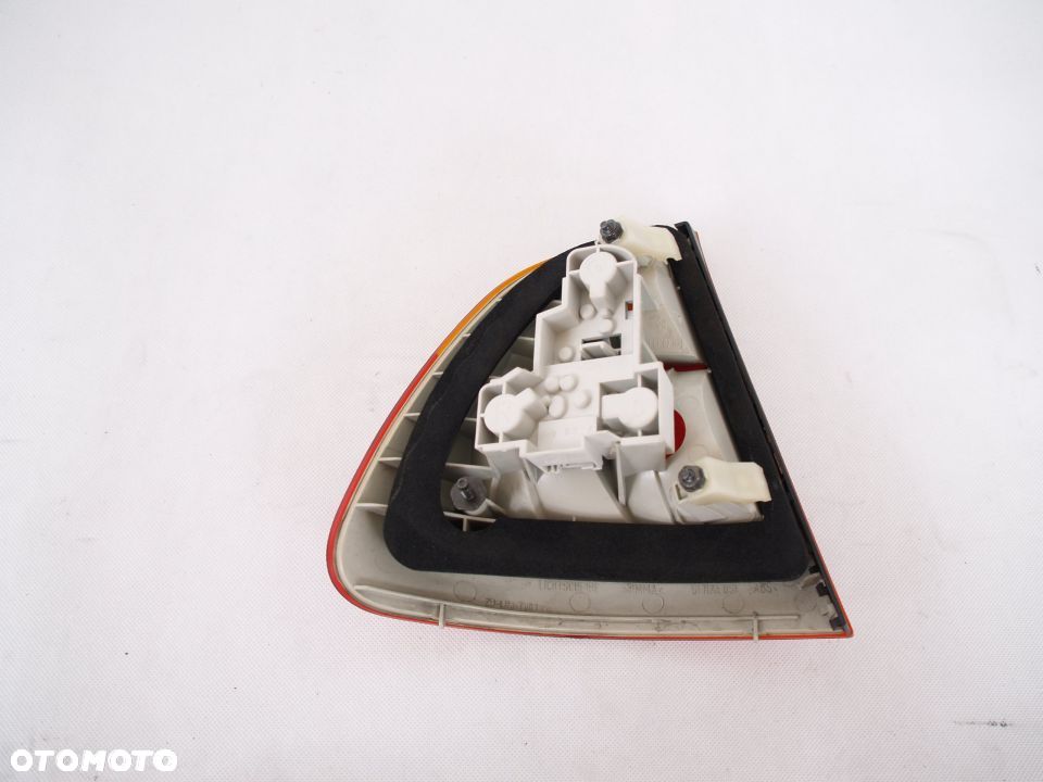 BMW E46 combi 98-00r Lampa tyl tylna prawa prawy - 2
