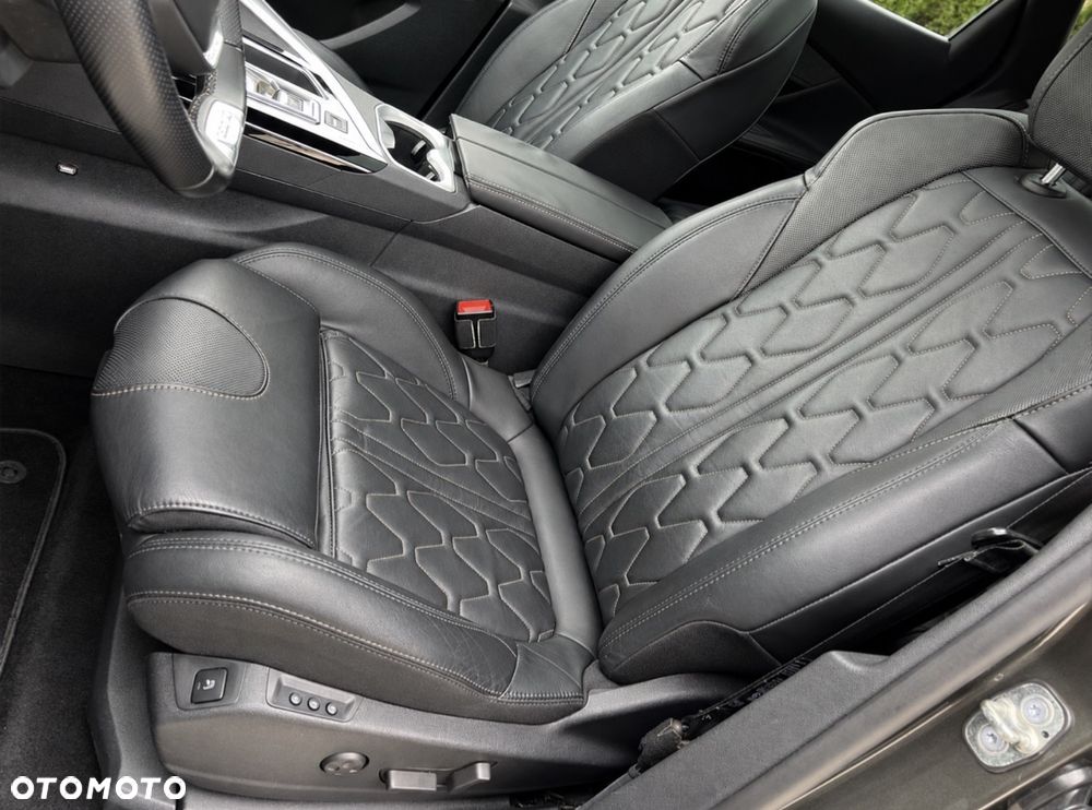 Peugeot 3008 - 18